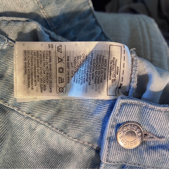 Adidas ADILENIUM SEASON 3 BANANA FITTED WASHED DENIM PANTS Size 34 - EUC - Picture 8 of 11